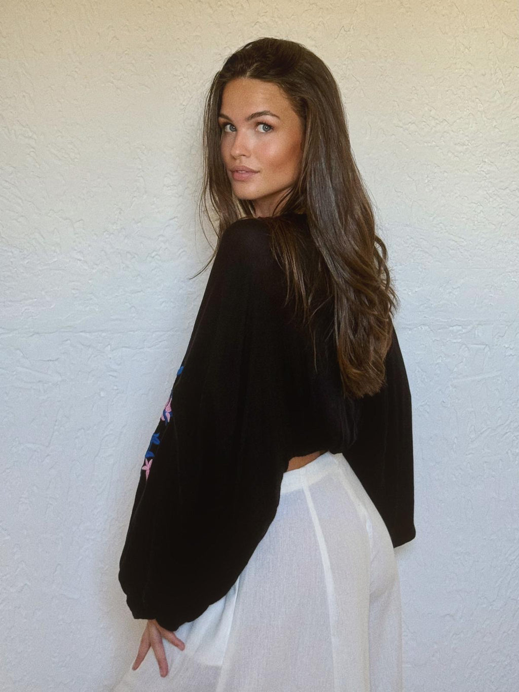 Cropped Flores Bordado