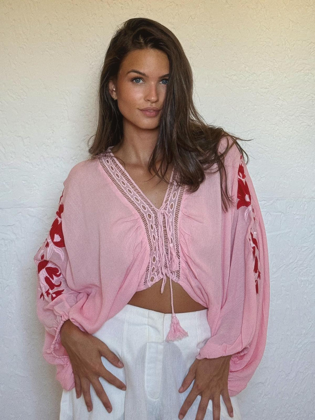 Cropped Flores Bordado