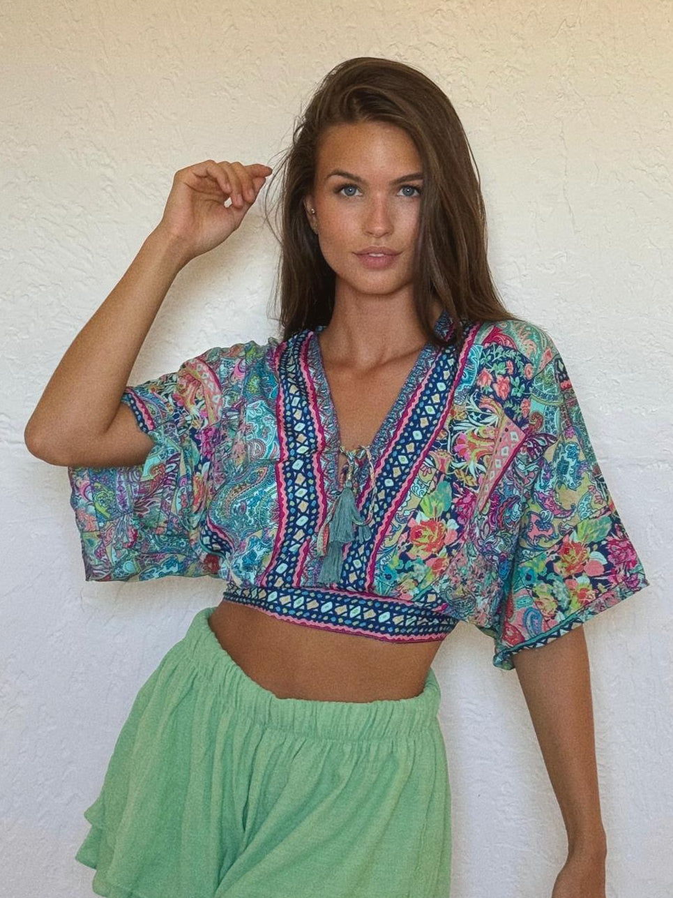 Cropped Serena Manga Curta