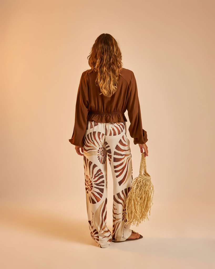 Calca Reta Mali Conchas